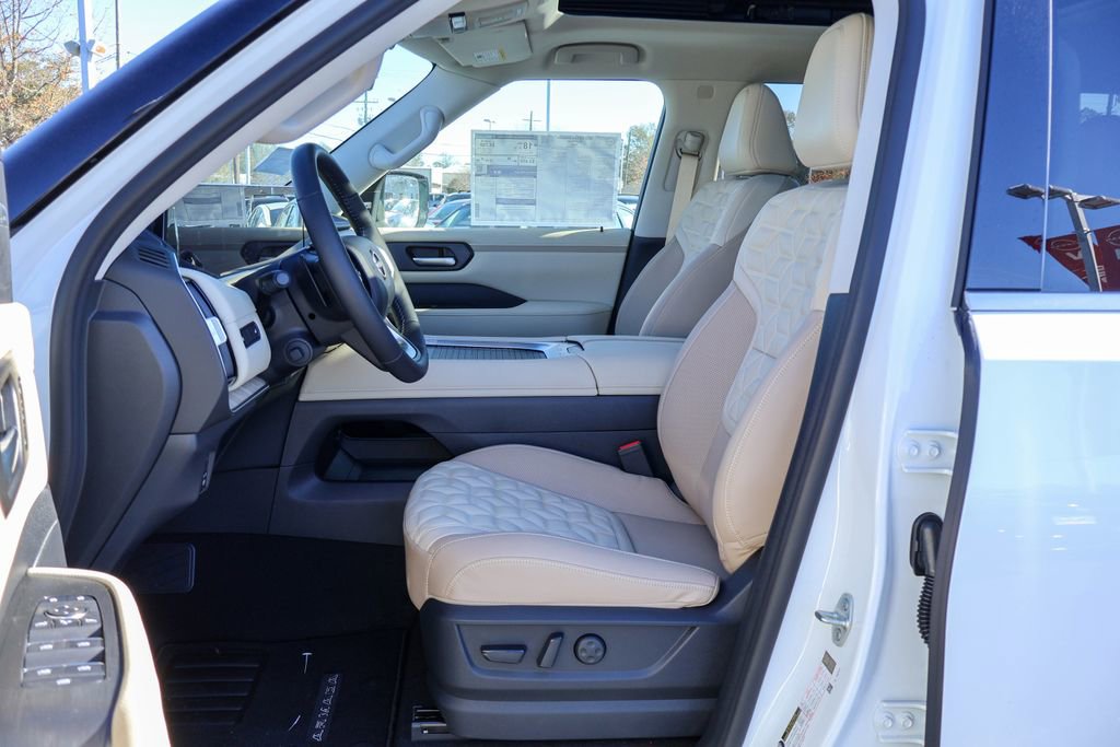 New 2026 Nissan Armada Platinum image 7