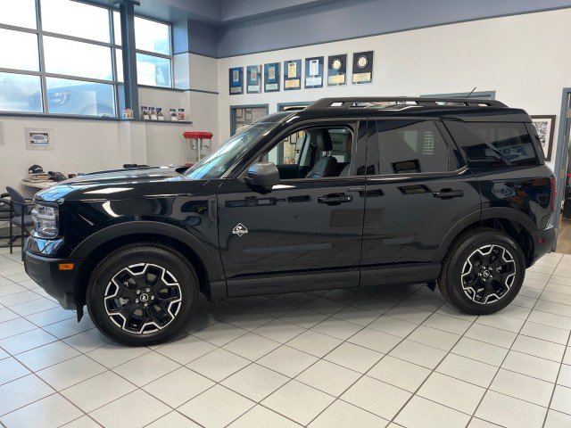 New 2025 Ford Bronco Sport Outer Banks w/ Outer Banks Tech Package+ image 1