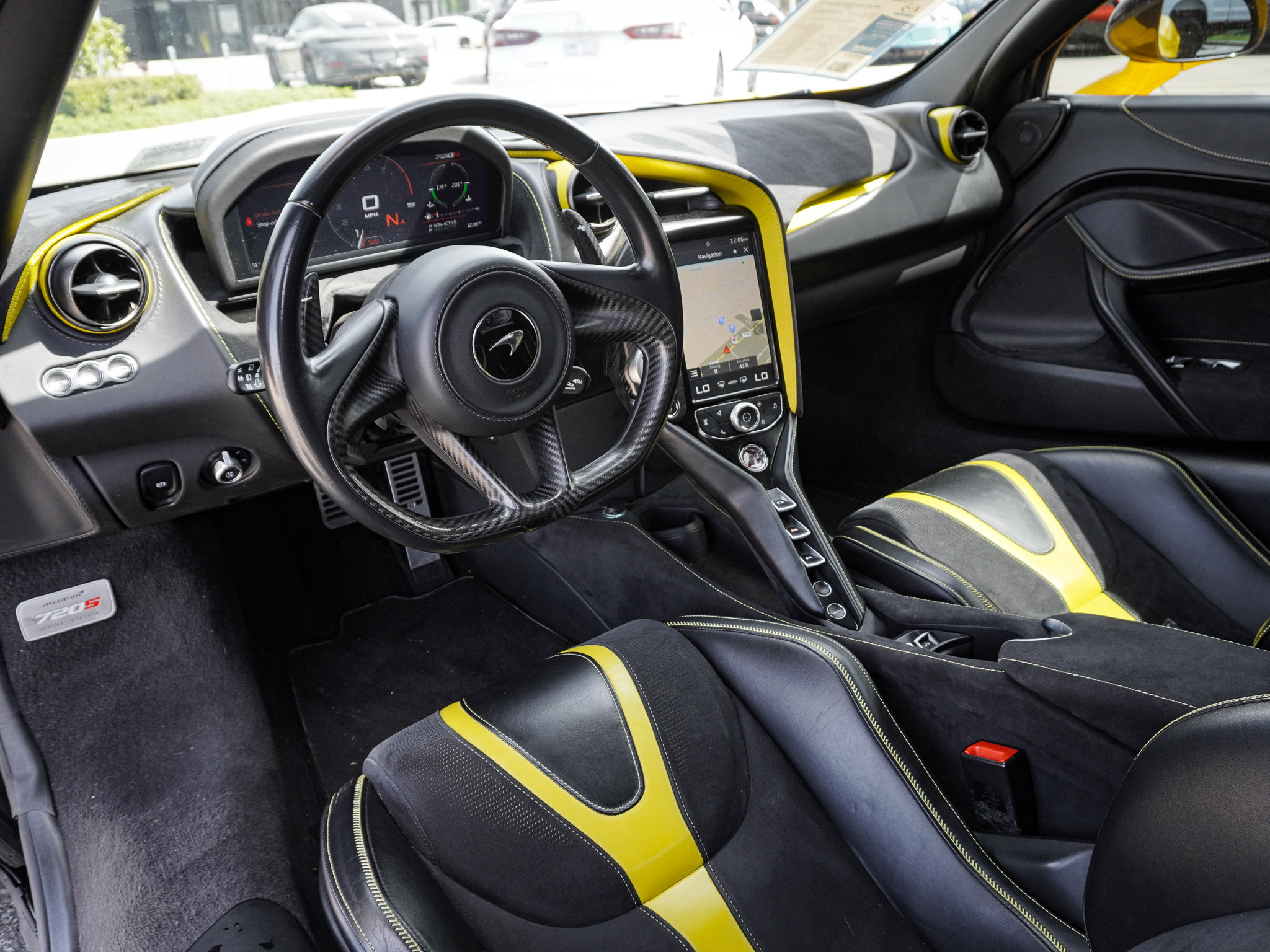 Used 2021 McLaren 720S Luxury image 22