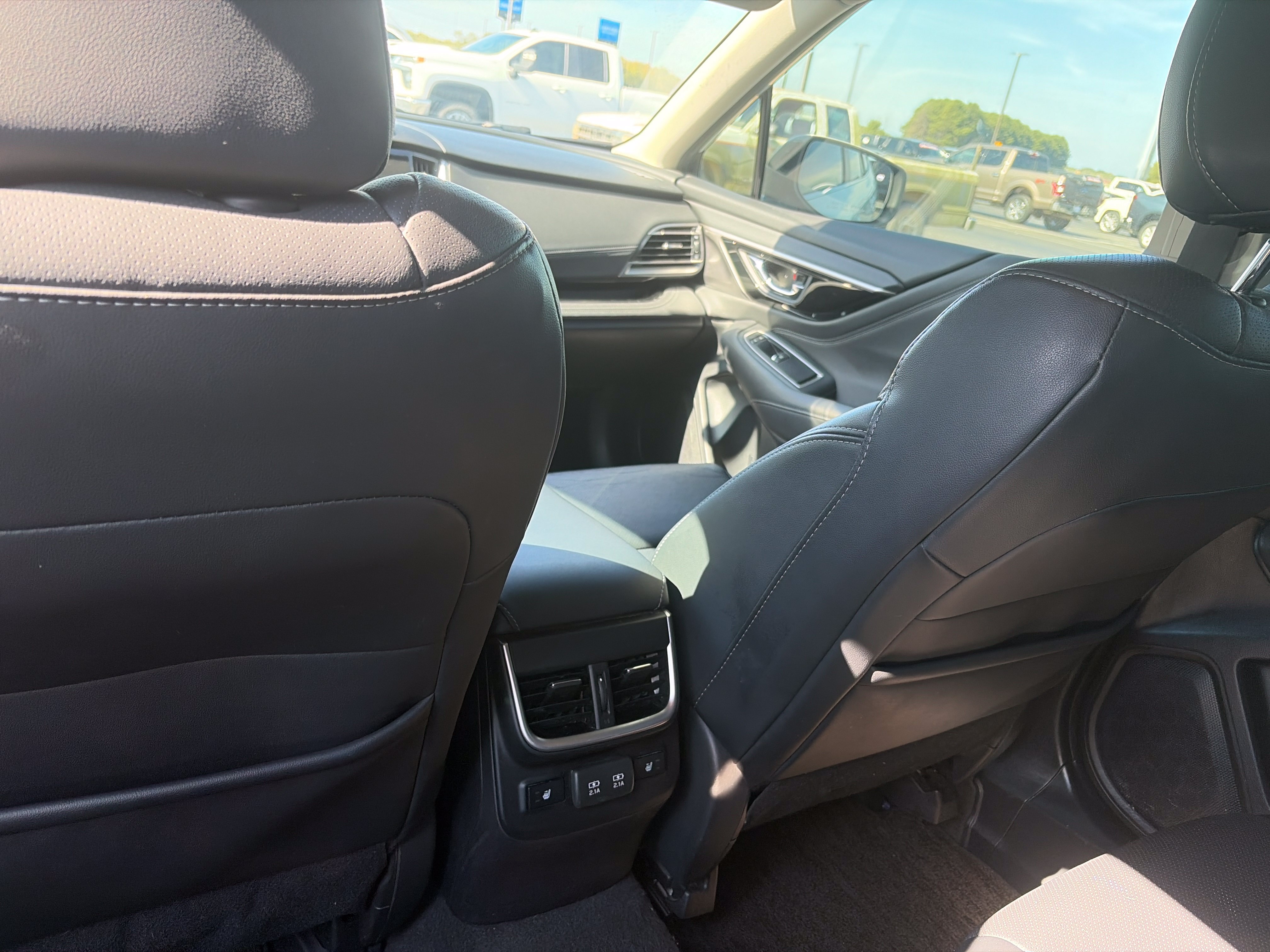 Used 2021 Subaru Outback Limited AWD/4WD image 13