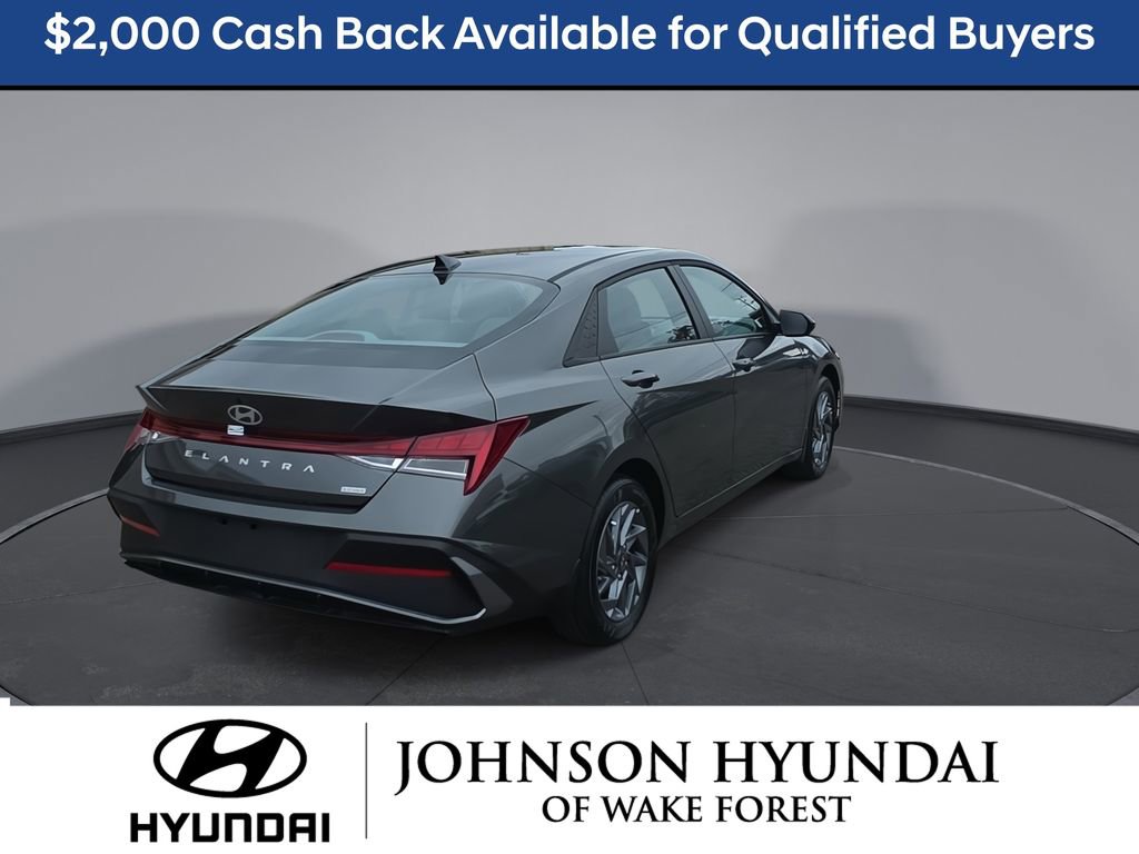 New 2026 Hyundai Elantra Blue image 13