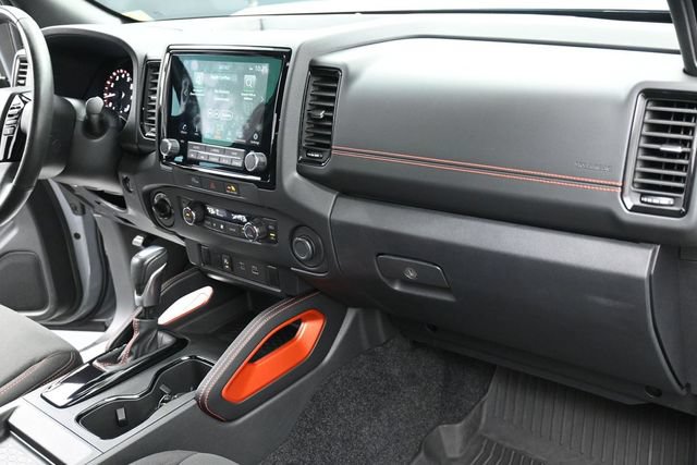 Used 2024 Nissan Frontier PRO-4X w/ Technology Package AWD/4WD image 33