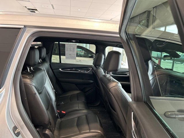 Used 2020 Cadillac XT6 Premium Luxury image 19