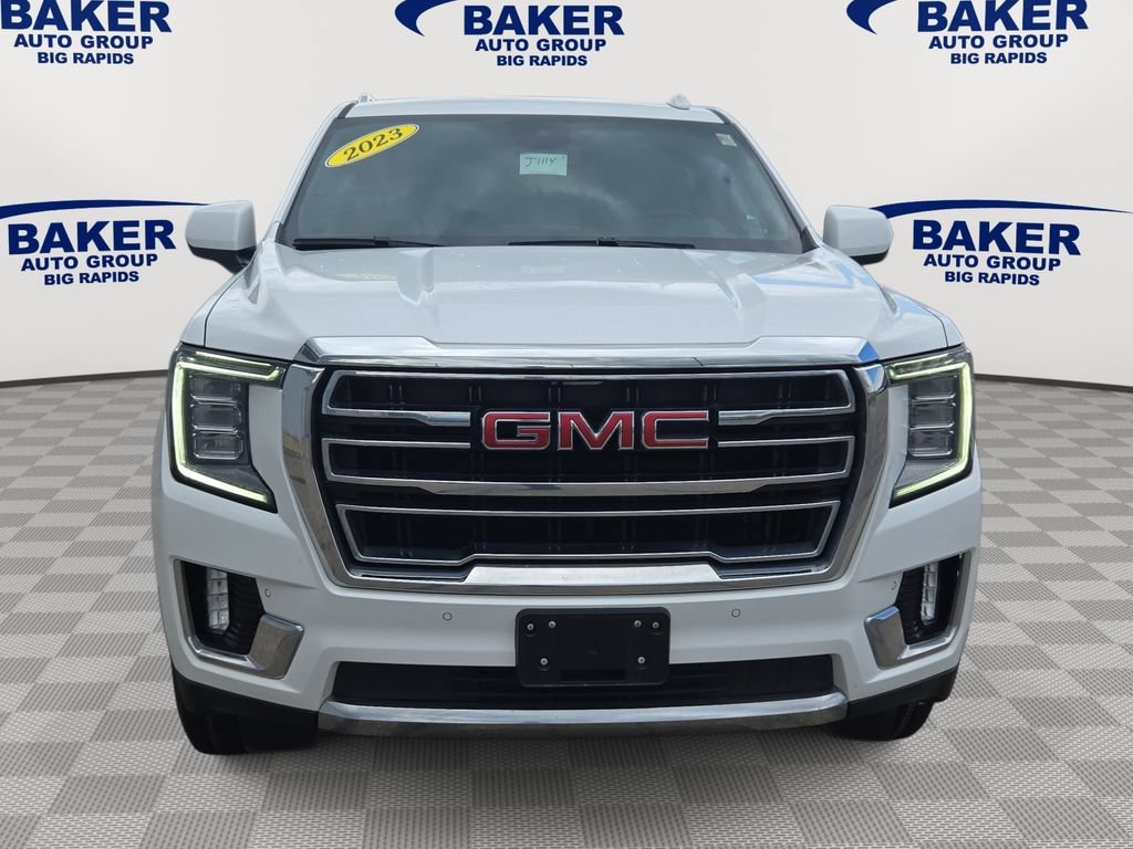 Used 2023 GMC Yukon XL SLT AWD/4WD image 8