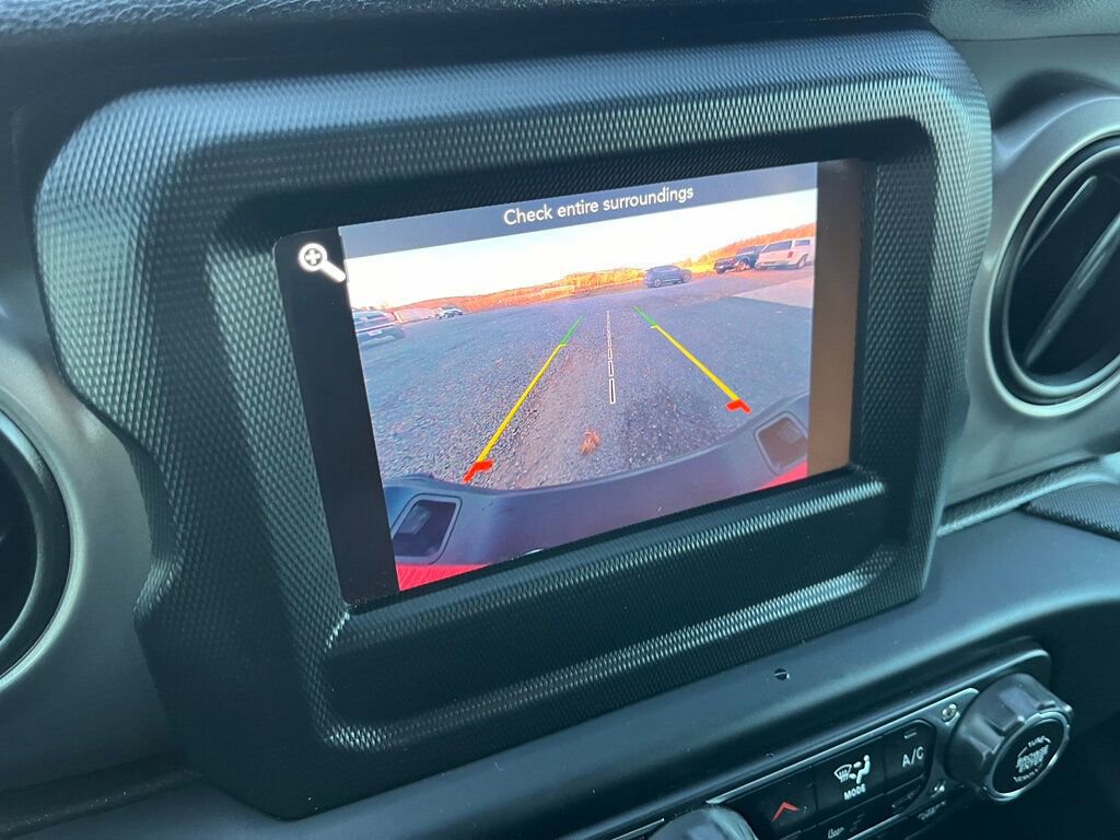 Used 2020 Jeep Gladiator Sport w/ Quick Order Package 24S image 39