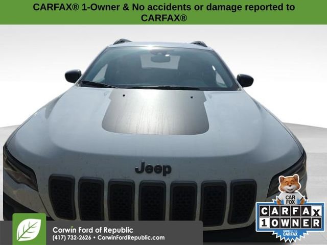 Used 2022 Jeep Cherokee Trailhawk w/ Trailer Tow Group image 2