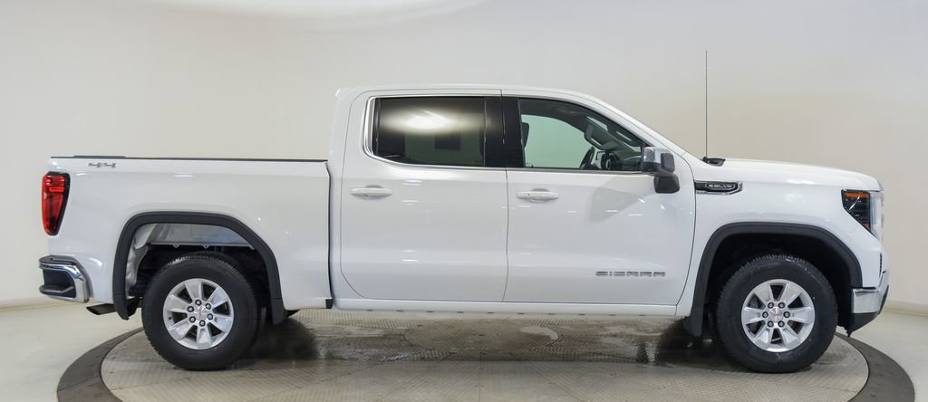 Used 2023 GMC Sierra 1500 SLE AWD/4WD image 15