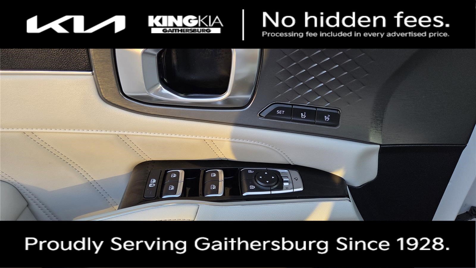 Certified 2023 Kia Sorento SX Prestige w/ Panoramic Sunroof Package AWD/4WD image 14