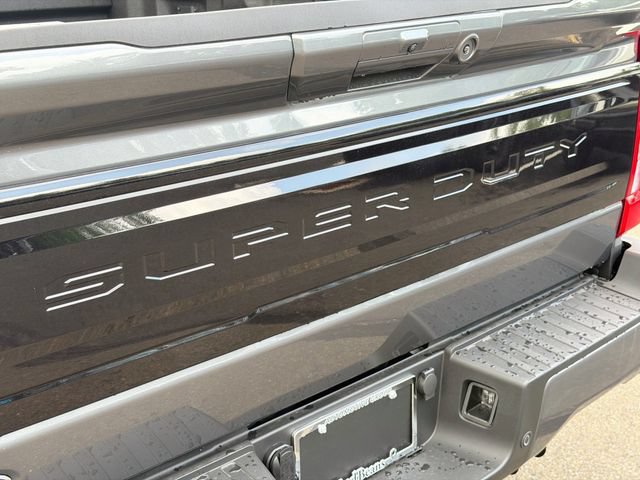 New 2026 Ford F350 Platinum w/ Tremor Off-Road Package AWD/4WD image 24