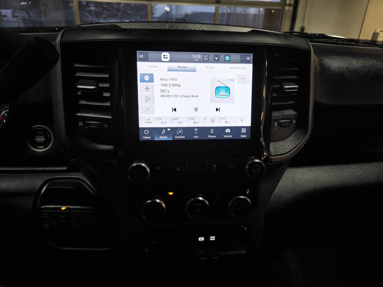 Used 2024 RAM 3500 Tradesman w/ Safety Group image 30