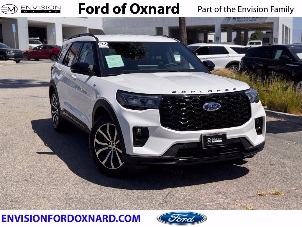 Used 2026 Ford Explorer ST-Line RWD image 1