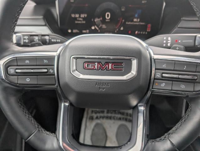 Used 2025 GMC Acadia Elevation AWD/4WD image 13