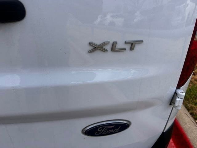 Used 2019 Ford Transit Connect XLT image 2