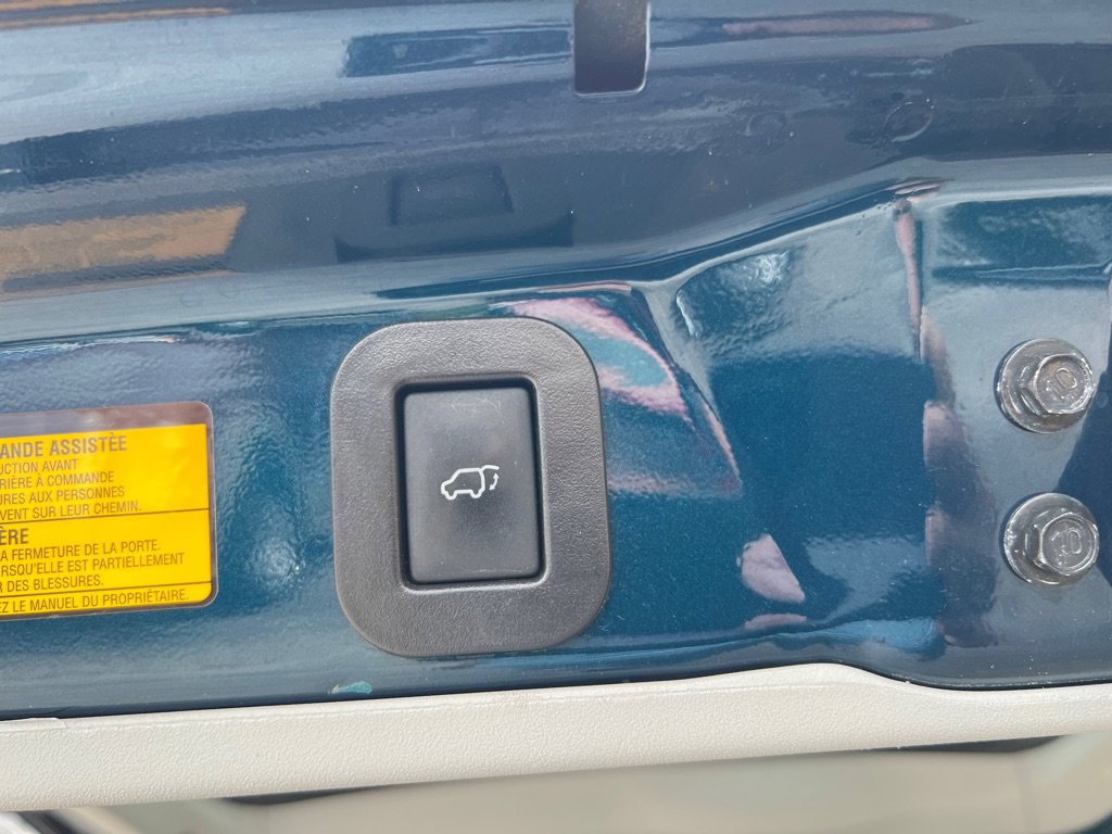 Used 2012 Toyota Sienna Limited w/ Premium Pkg image 12