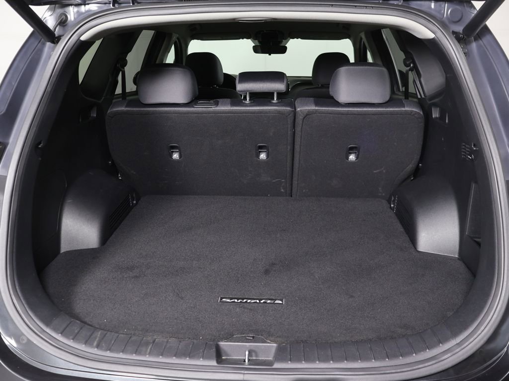 Certified 2023 Hyundai Santa Fe SEL w/ Cargo Package AWD/4WD image 15