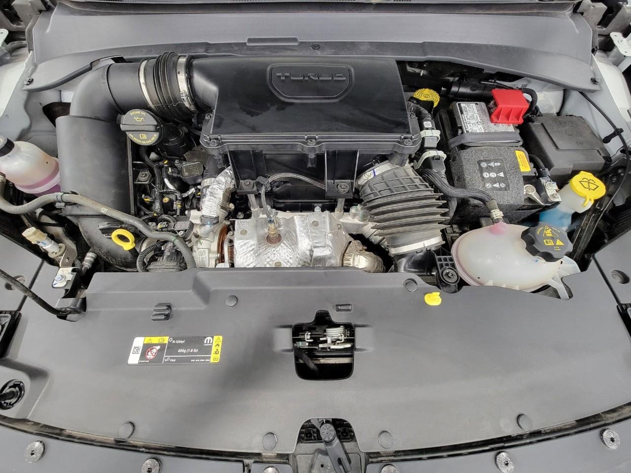 Used 2025 Jeep Compass Trailhawk AWD/4WD image 8