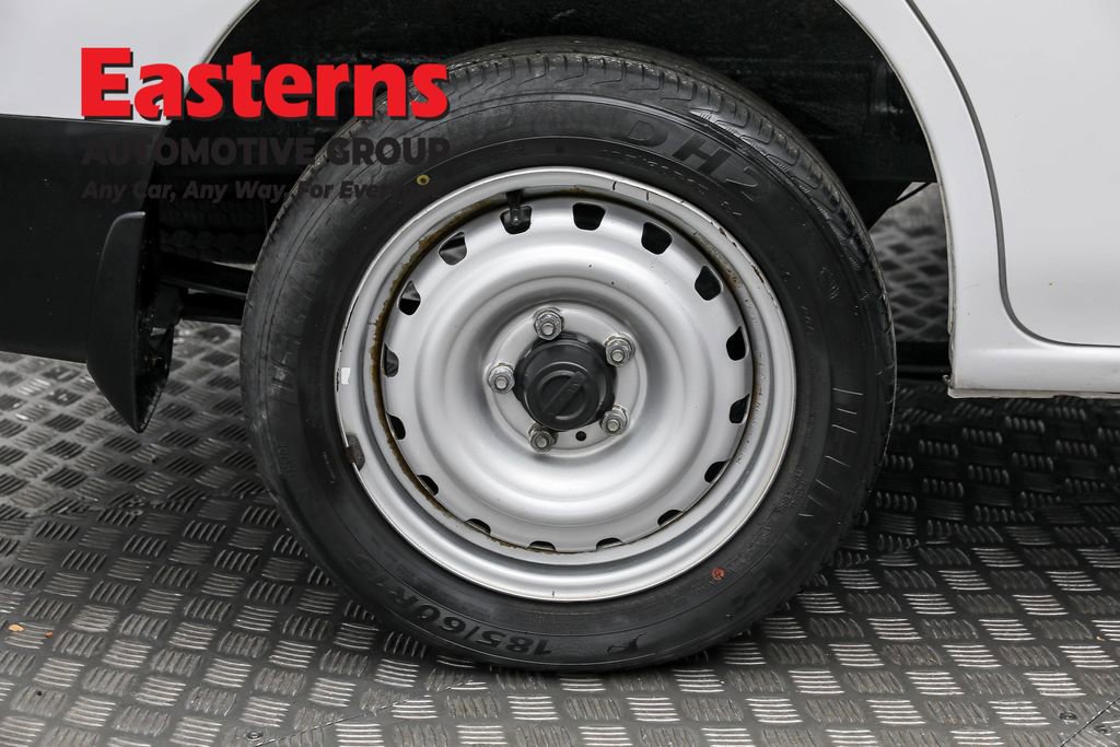 Used 2020 Nissan NV200 S image 29