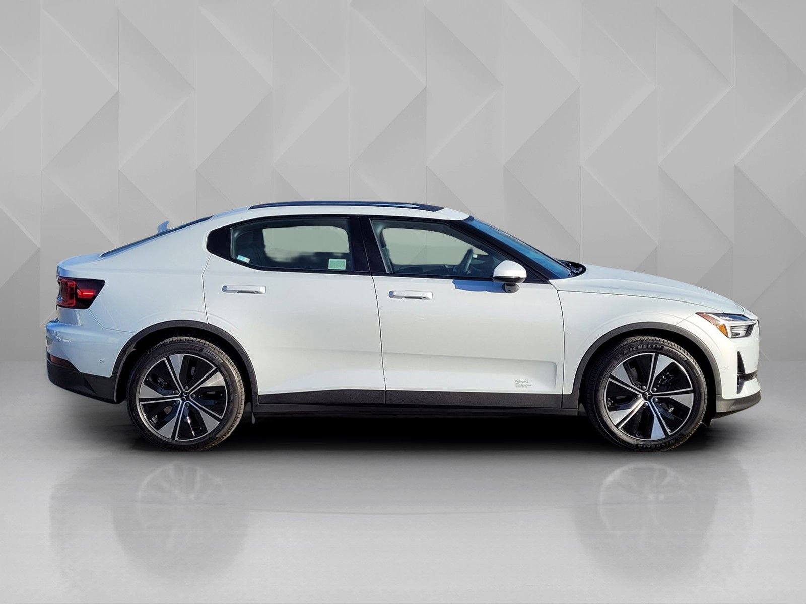 Used 2023 Polestar Polestar 2 w/ Pilot Pack image 7