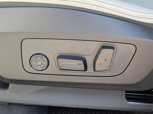 New 2026 BMW X1 xDrive28i w/ Technology Package image 21