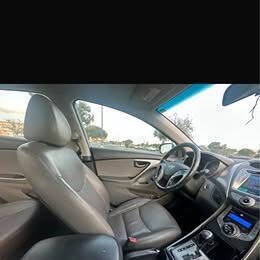 Used 2013 Hyundai Elantra Limited w/ Technology Pkg FWD image 4