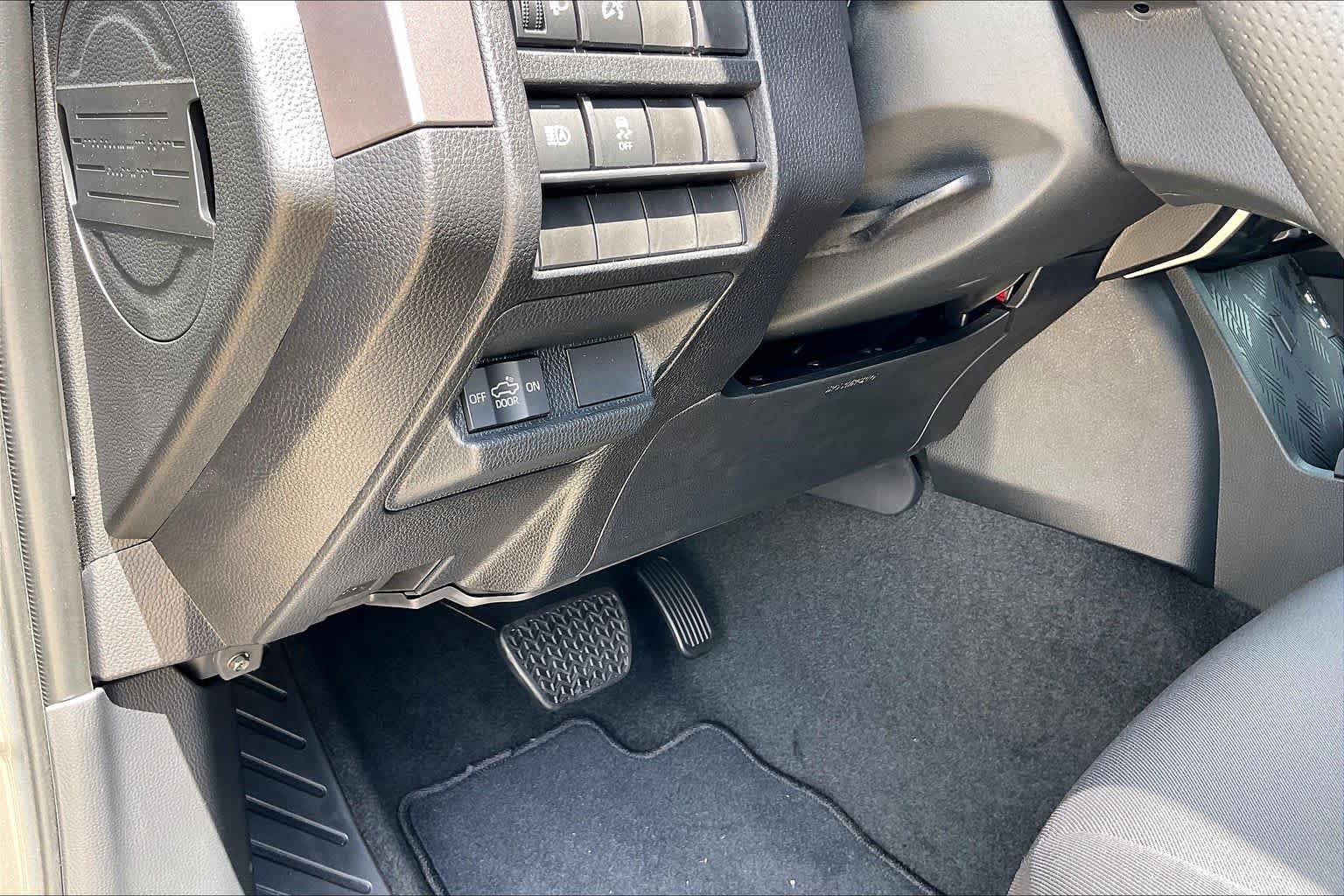New 2026 Toyota Tacoma TRD Off-Road AWD/4WD image 19