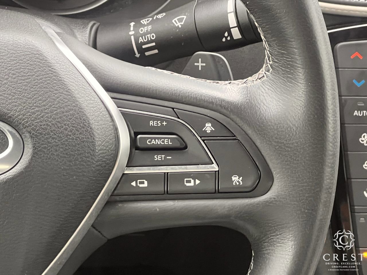 Used 2022 INFINITI QX55 Essential w/ Proassist Package image 15