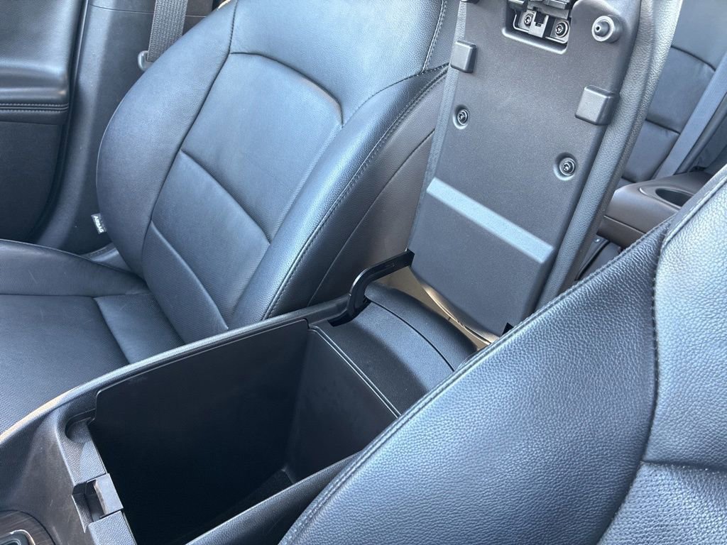 Used 2016 Chevrolet Malibu Premier w/ Driver Confidence Package II image 30