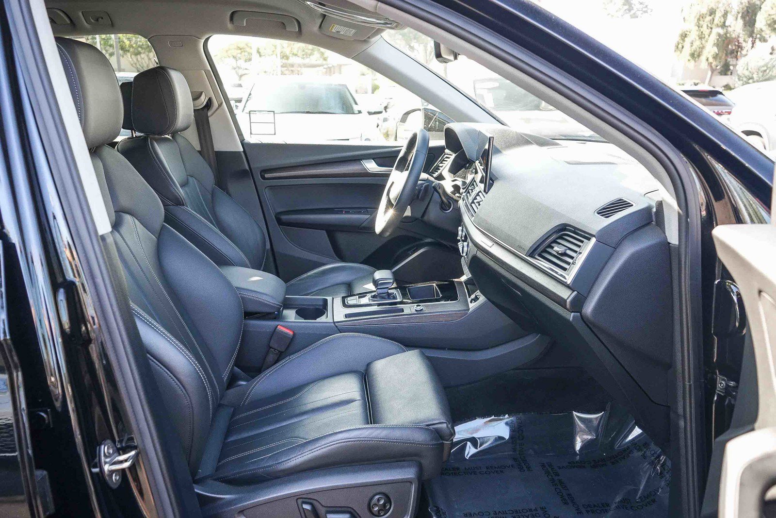 Used 2025 Audi Q5 2.0T Premium image 15