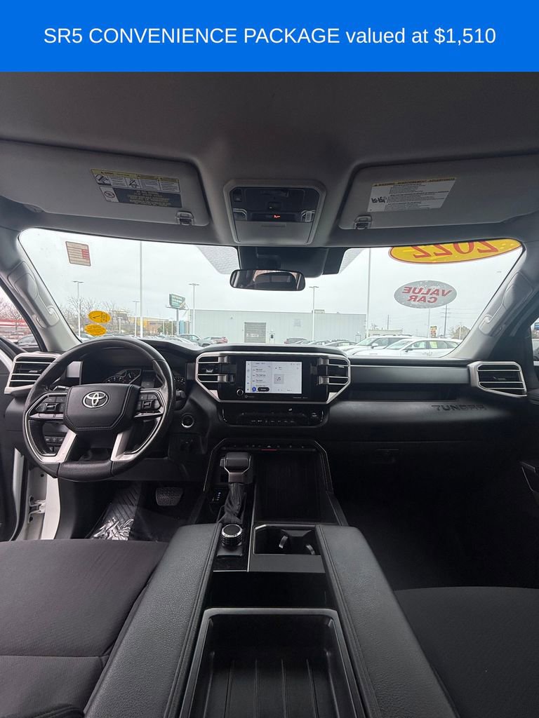 Used 2022 Toyota Tundra SR5 w/ SR5 Convenience Package AWD/4WD image 4