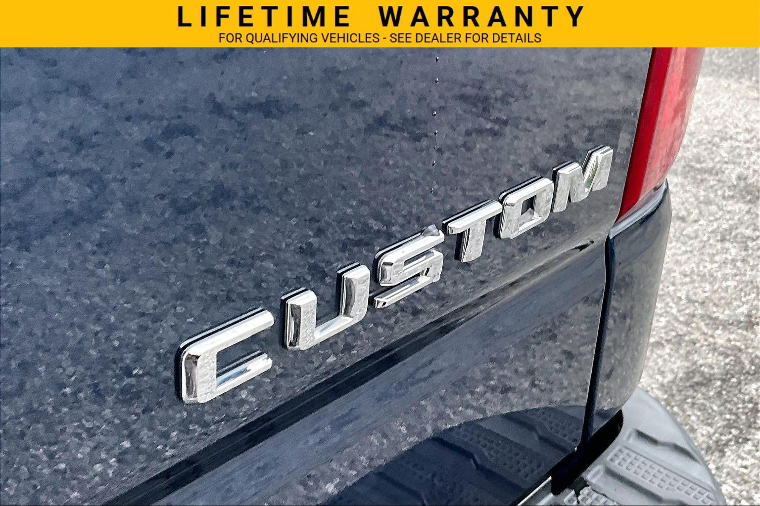 Certified 2022 Chevrolet Silverado 1500 Custom RWD image 8