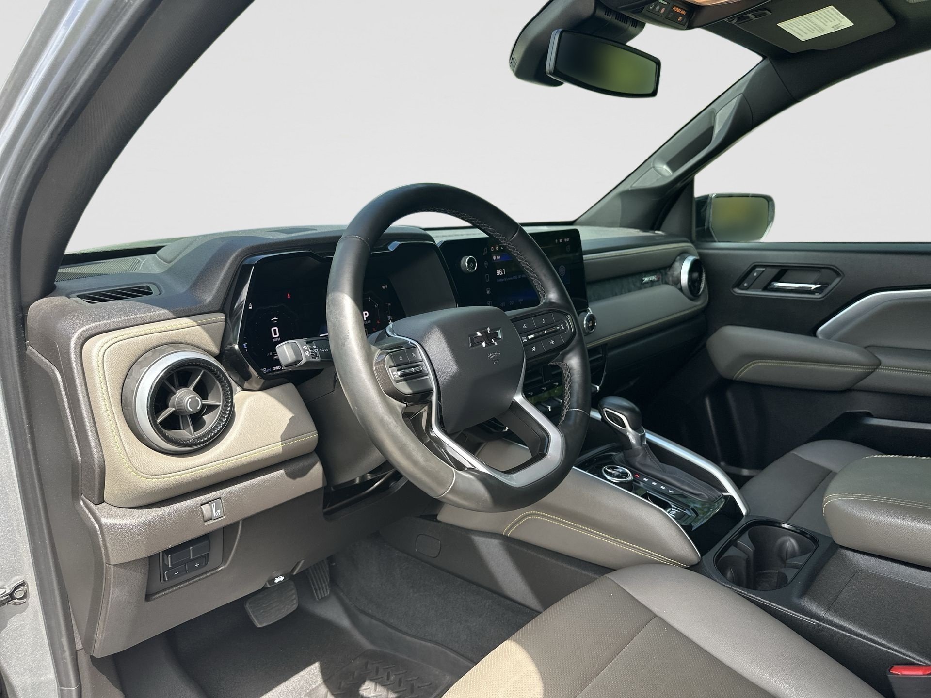 Certified 2024 Chevrolet Colorado ZR2 w/ ZR2 Convenience Package III AWD/4WD image 10