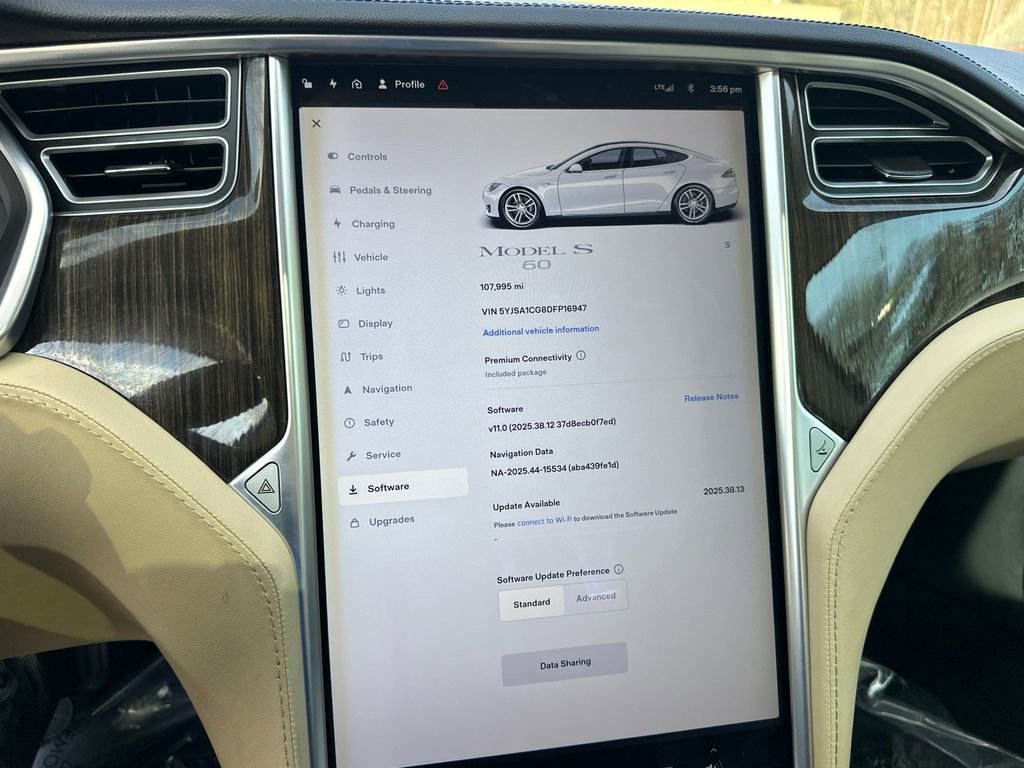 Used 2013 Tesla Model S image 26