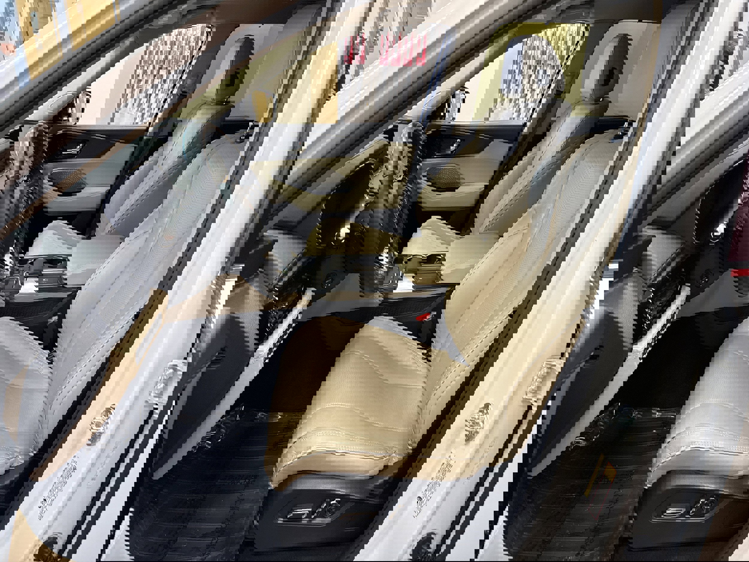 Used 2023 Acura MDX SH-AWD w/ Advance Package image 6