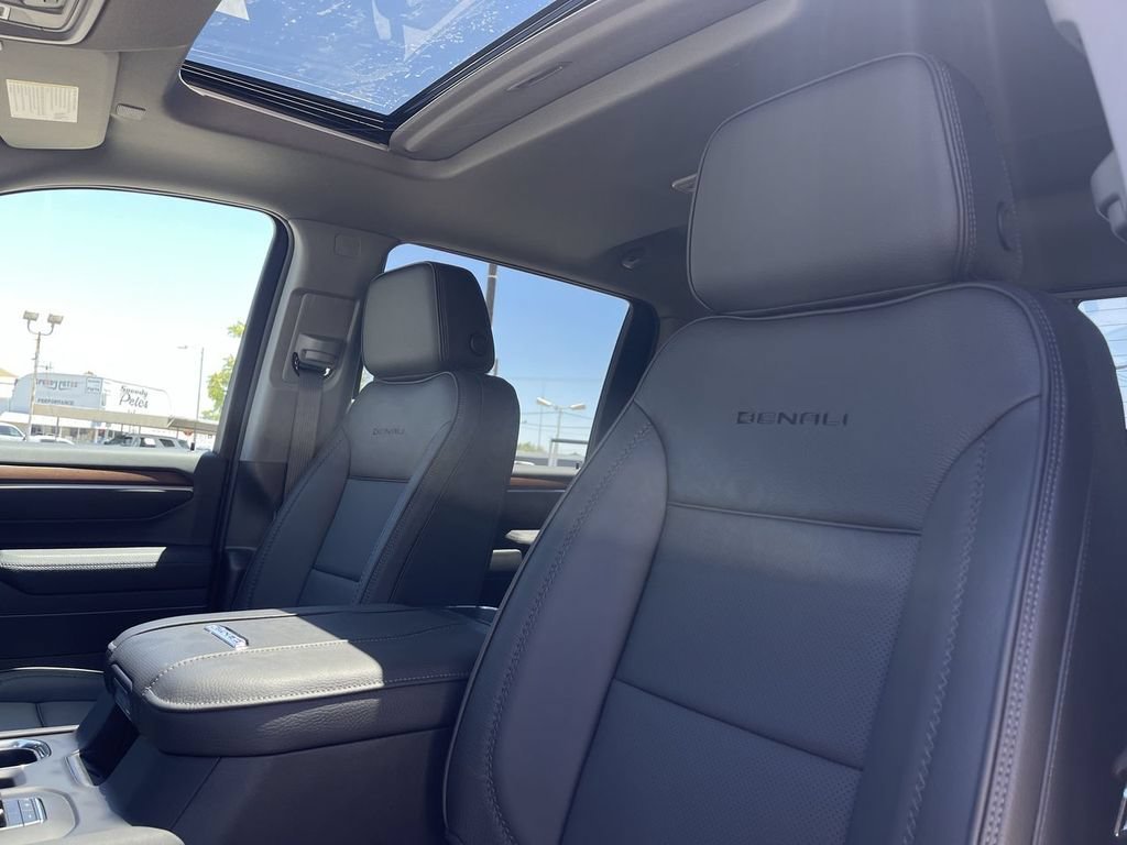 New 2026 GMC Sierra 2500 Denali w/ Denali Reserve Package AWD/4WD image 19