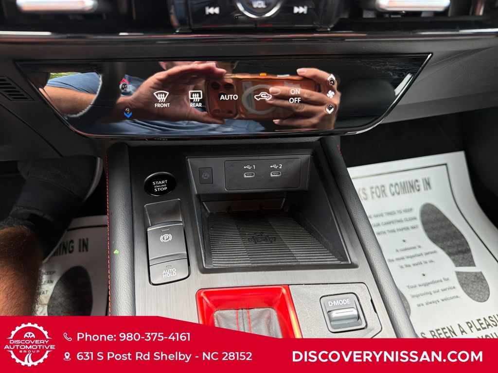 Certified 2026 Nissan Kicks SR FWD image 19