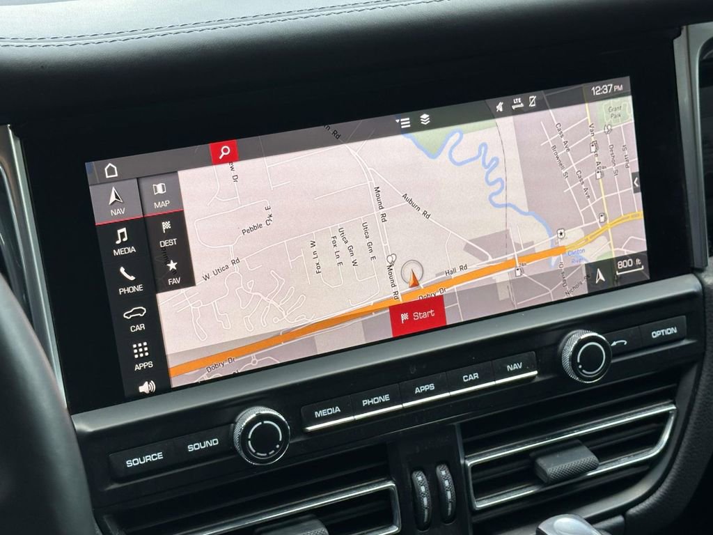 Used 2019 Porsche Macan image 26