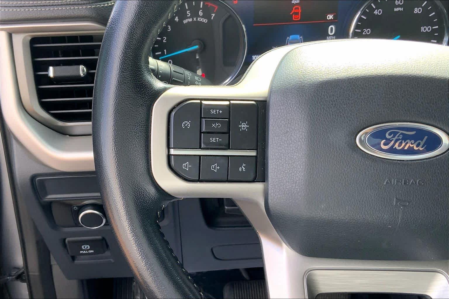Certified 2022 Ford Expedition XLT RWD image 24