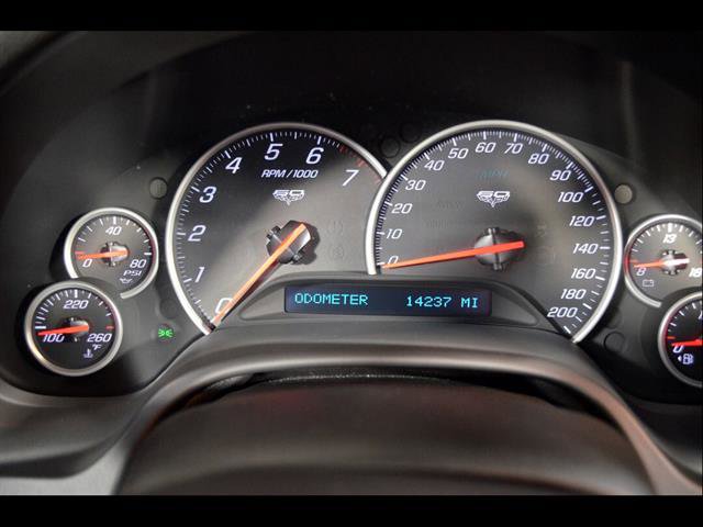 Used 2013 Chevrolet Corvette Convertible RWD image 17