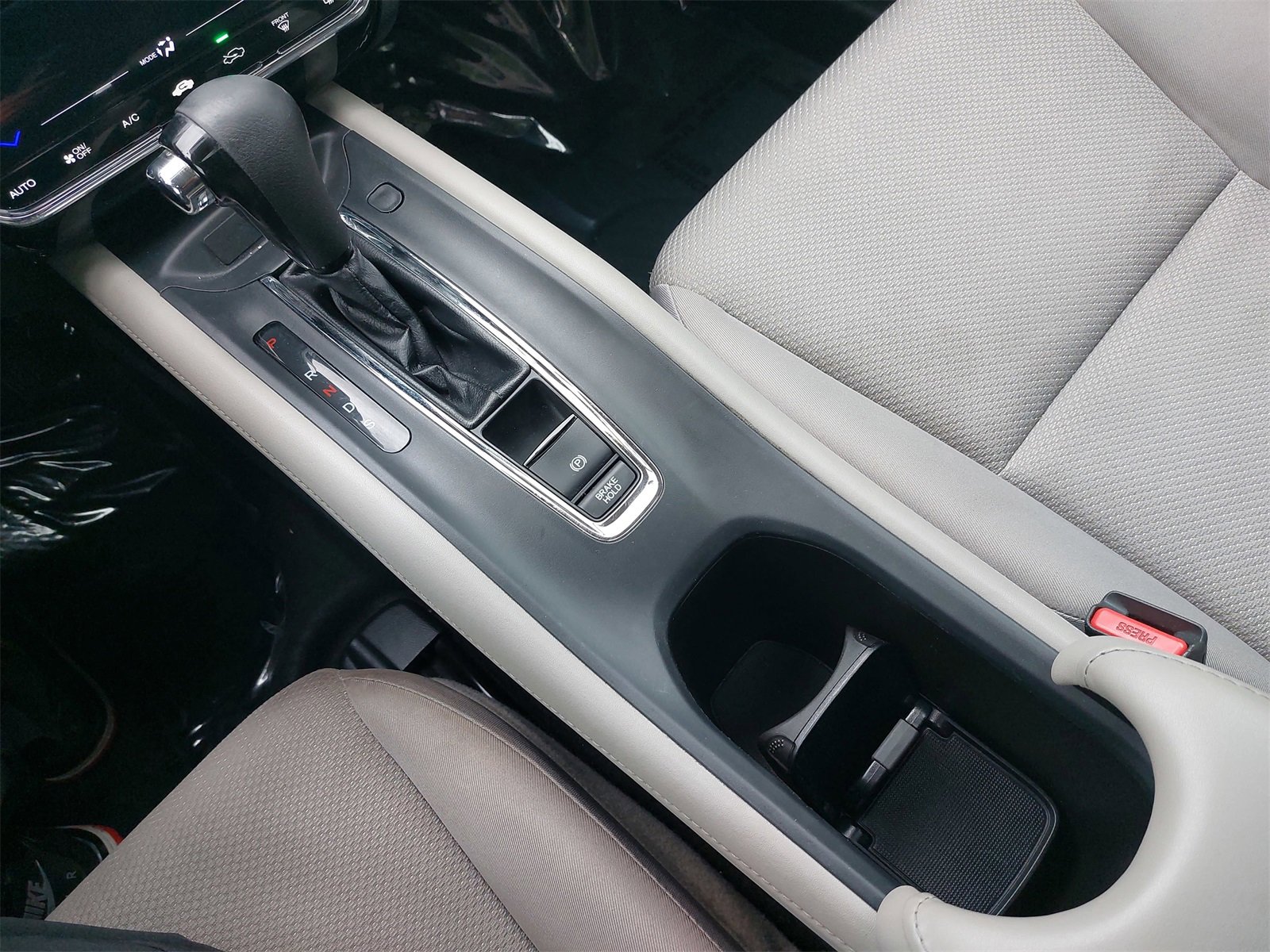 Used 2016 Honda HR-V EX image 23