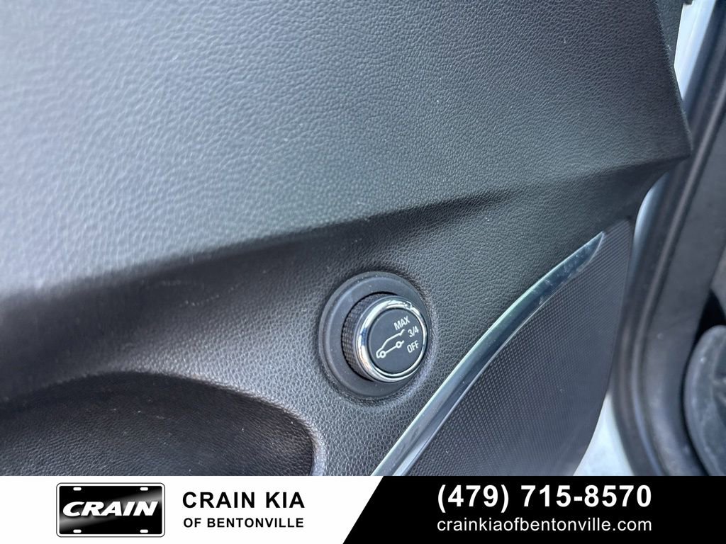 Used 2020 Buick Enclave Essence AWD/4WD image 22