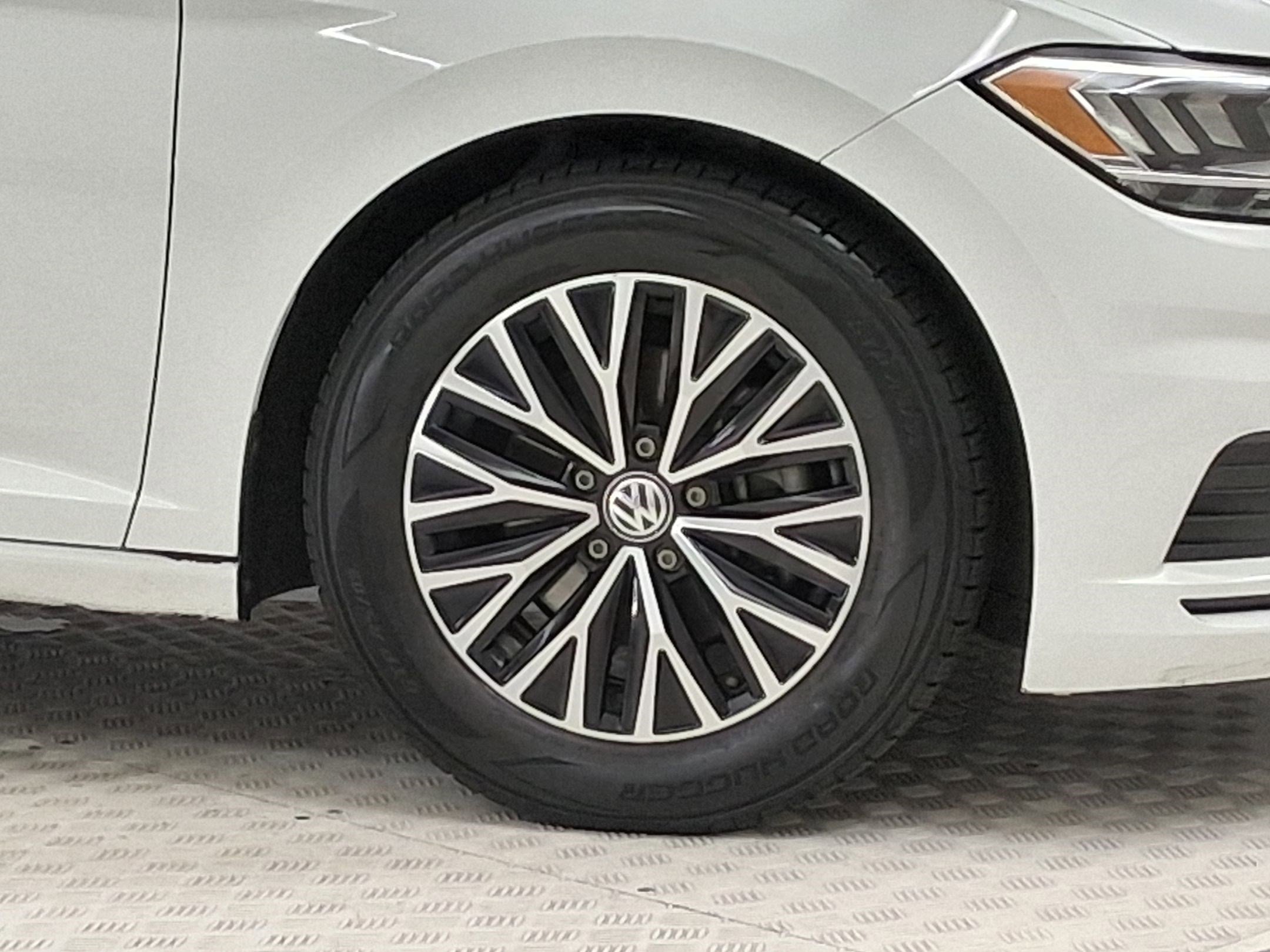 Used 2019 Volkswagen Jetta SE FWD image 10