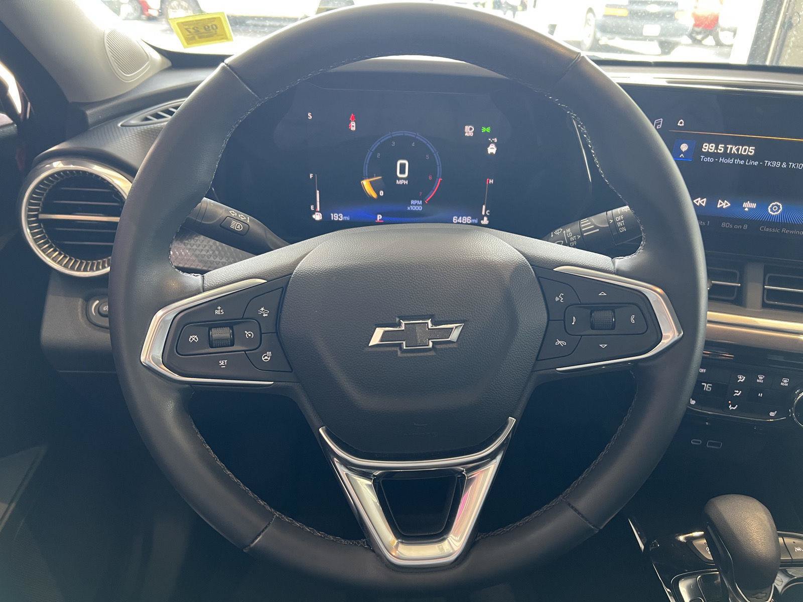 Used 2024 Chevrolet Trax ACTIV w/ Driver Confidence Package FWD image 15