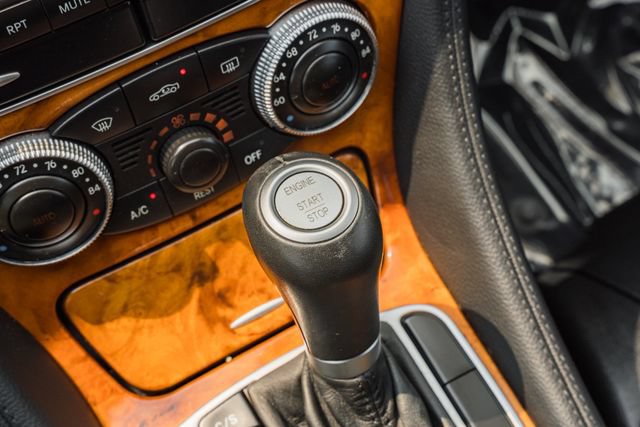 Used 2007 Mercedes-Benz SL 550 image 40