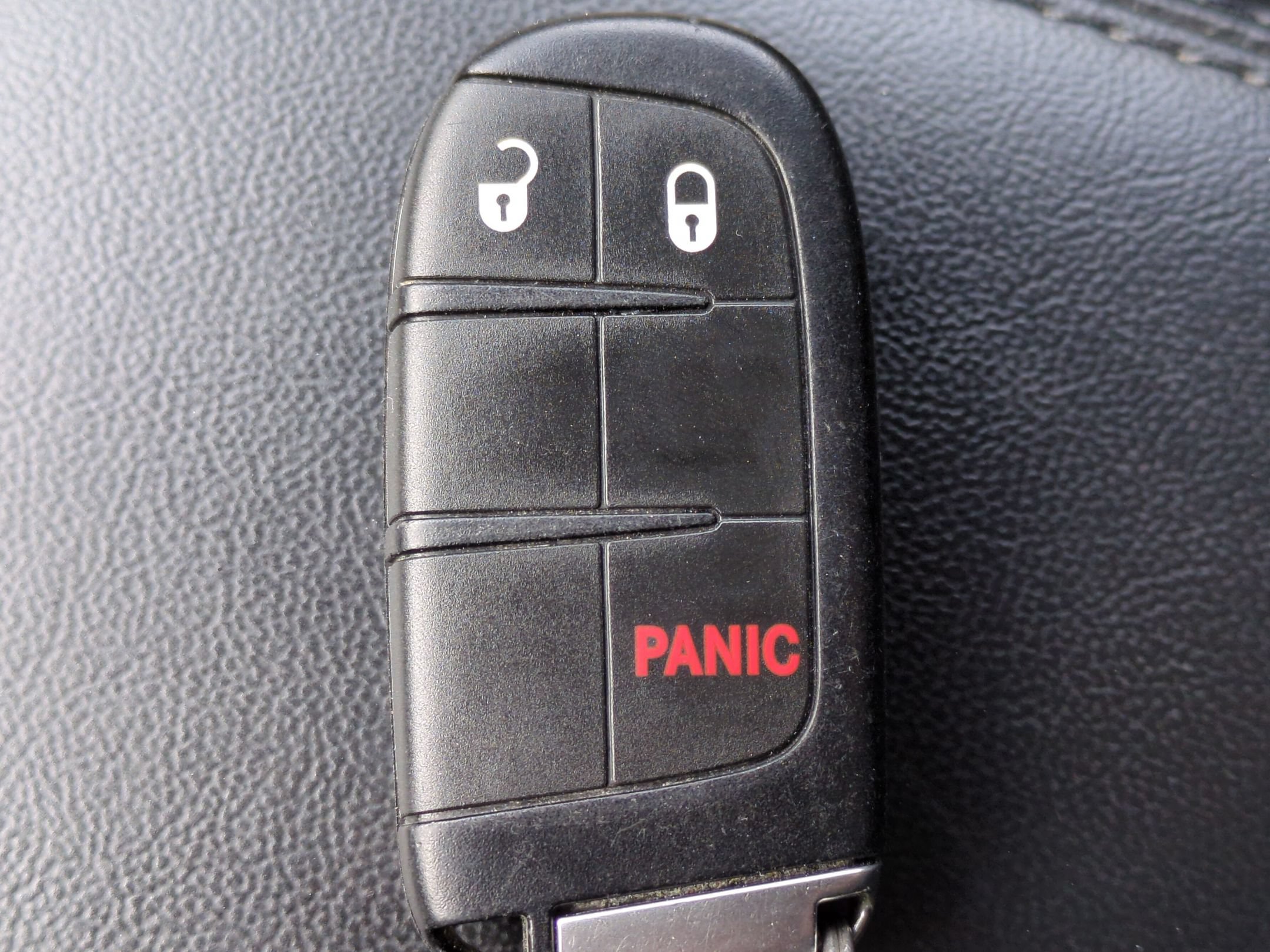 Used 2022 Jeep Grand Cherokee Laredo E image 46
