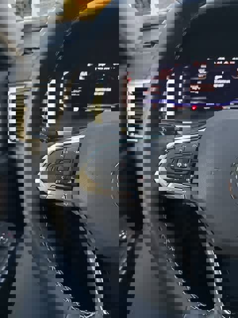 Certified 2023 Volkswagen Atlas SE w/ Panoramic Sunroof Package image 16