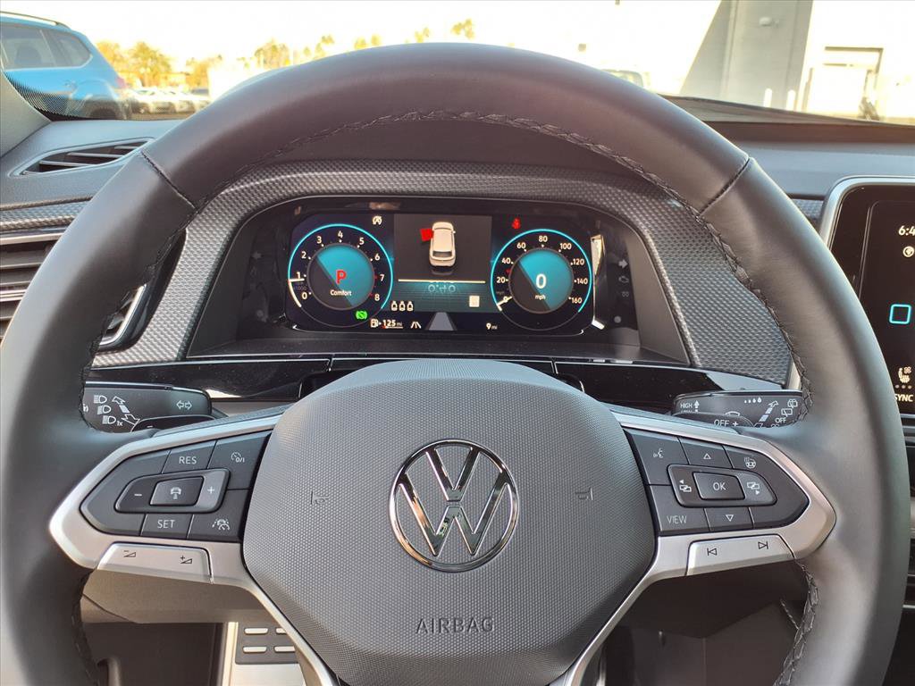 New 2026 Volkswagen Atlas Cross Sport SEL R-Line image 16