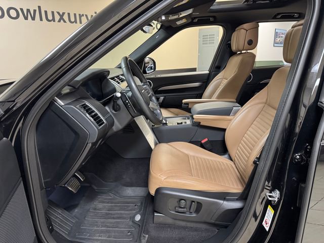 Used 2024 Land Rover Discovery Dynamic SE AWD/4WD image 8