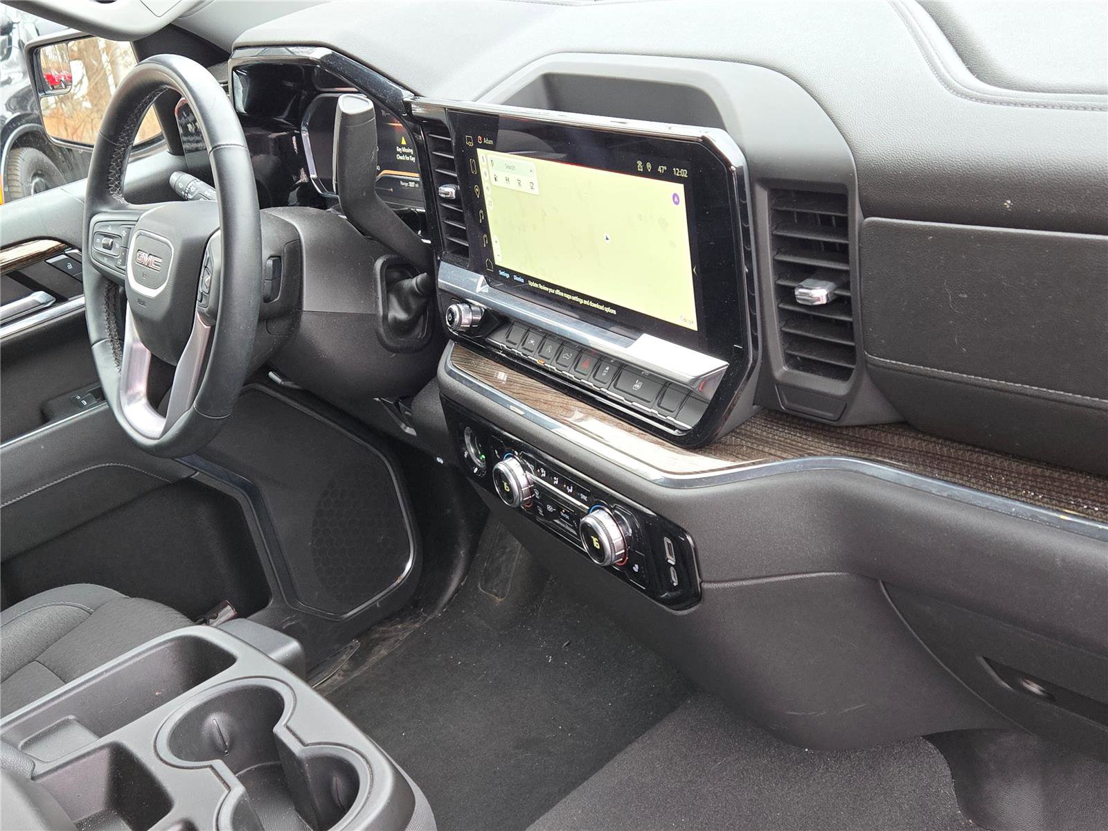 Used 2024 GMC Sierra 1500 Elevation AWD/4WD image 5