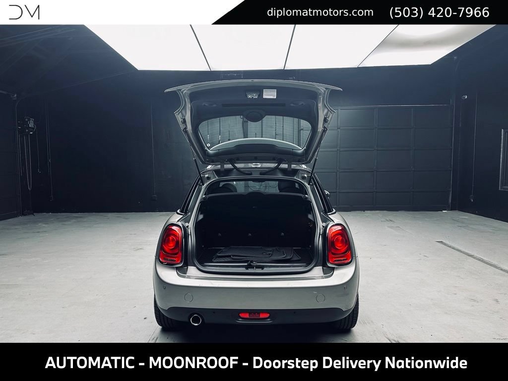 Used 2019 MINI Cooper 4-Door Hardtop w/ Signature Upholstery Package FWD image 45