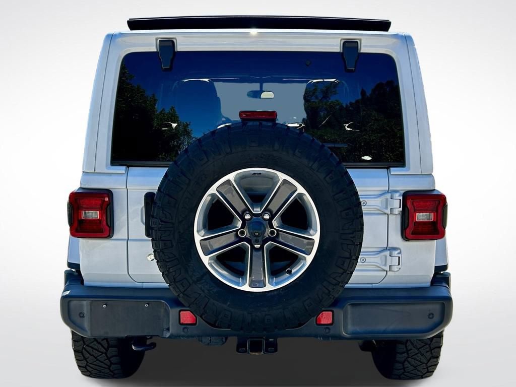 Used 2019 Jeep Wrangler Unlimited Sahara w/ Safety Group image 6